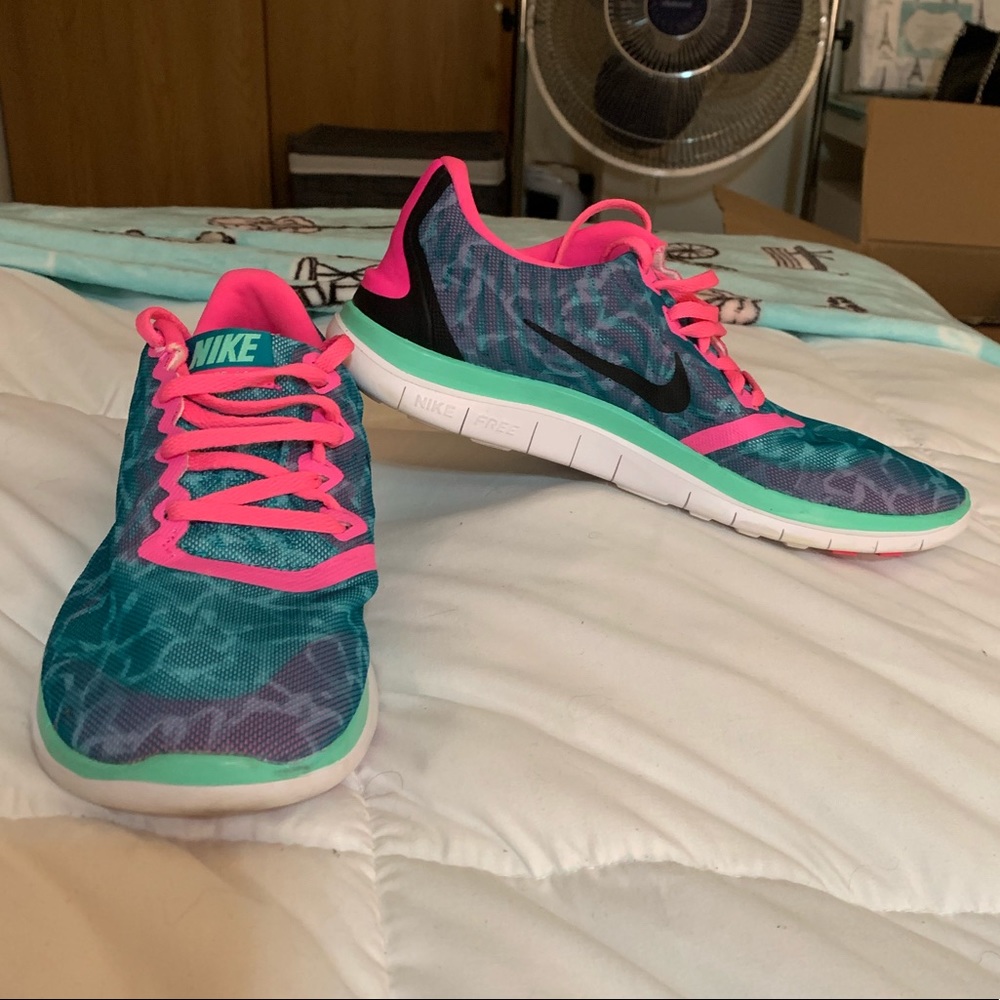 Nike || Free 4.0